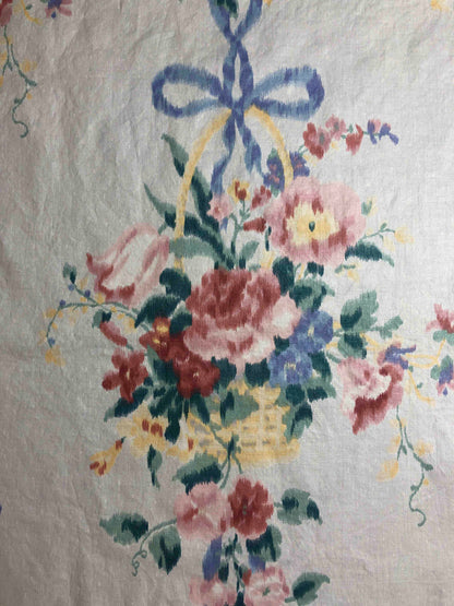 Jay Yang Decor Weight Floral Fabric, Sewing fabric, Decor Fabric, White floral, patio furniture fabric, Scotchgard