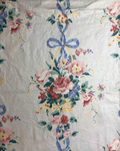 Jay Yang Decor Weight Floral Fabric, Sewing fabric, Decor Fabric, White floral, patio furniture fabric, Scotchgard