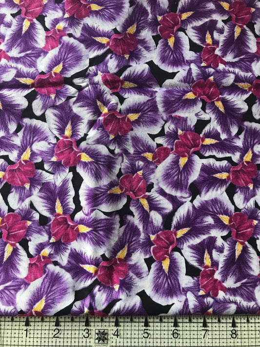 Purple Lilies, Tropical Paradise, 100% Cotton, Vintage Fabric by the half yard, floral fabric print, Quilting fabric, Sewing, large floral