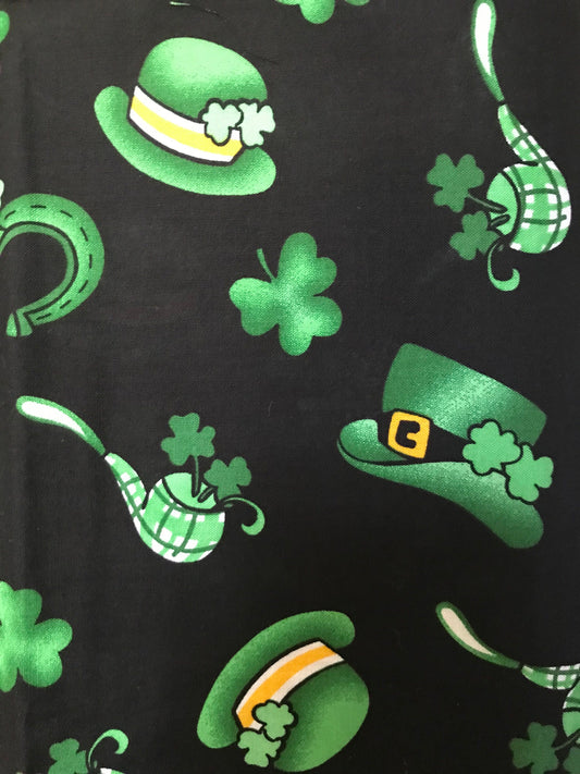 Leprechaun Hat St Patrick's Day Fabric 100% Cotton, quilting fabric, Sewing, crafting, four leaf clover, St Patty's fabric, Irish, Pipe